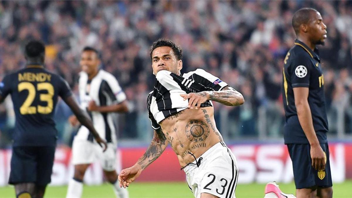 Alves deslumbra en la Juventus: brilló en la ida en Mónaco, y volvió a lucirse en Turín