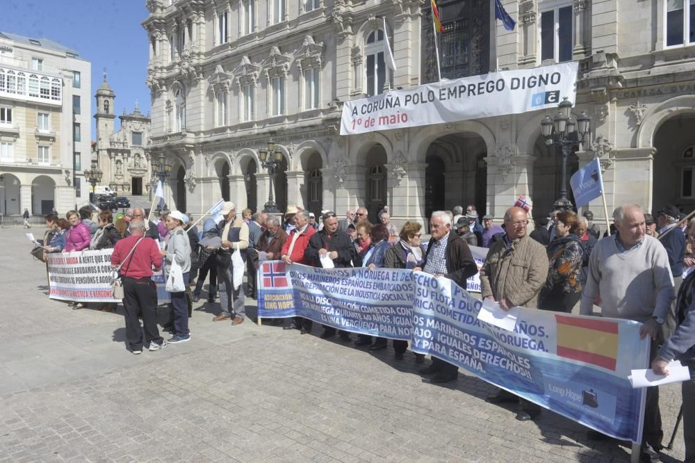 Manifestación número 54 de la plataforma Long Hope