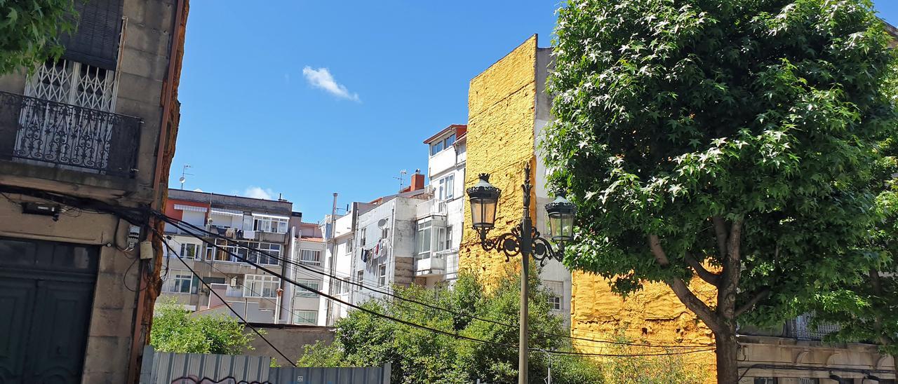 Parcela ahora vacía en la calle Vázquez Varela.