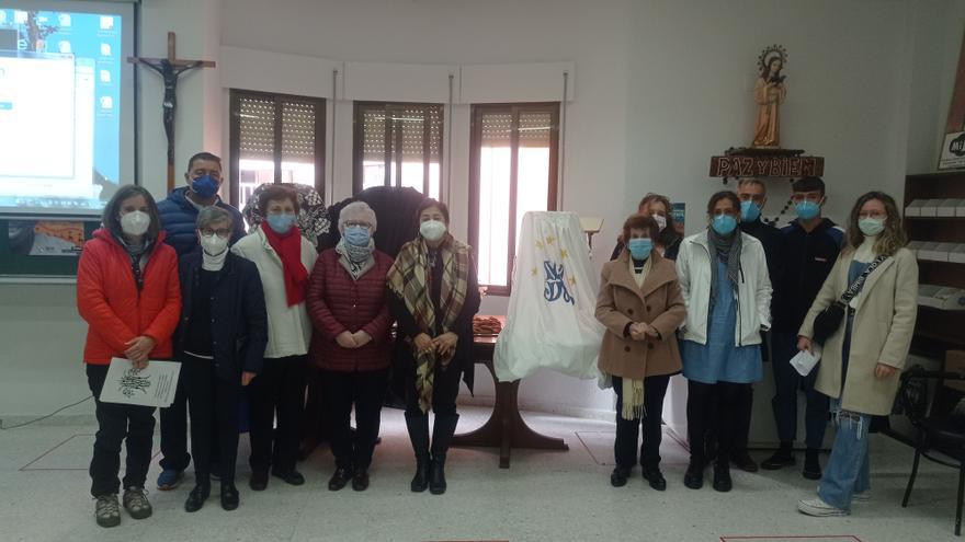 Los mayores de Torrejoncillo celebran un acto previo a la fiesta de la Encamisá de forma virtual