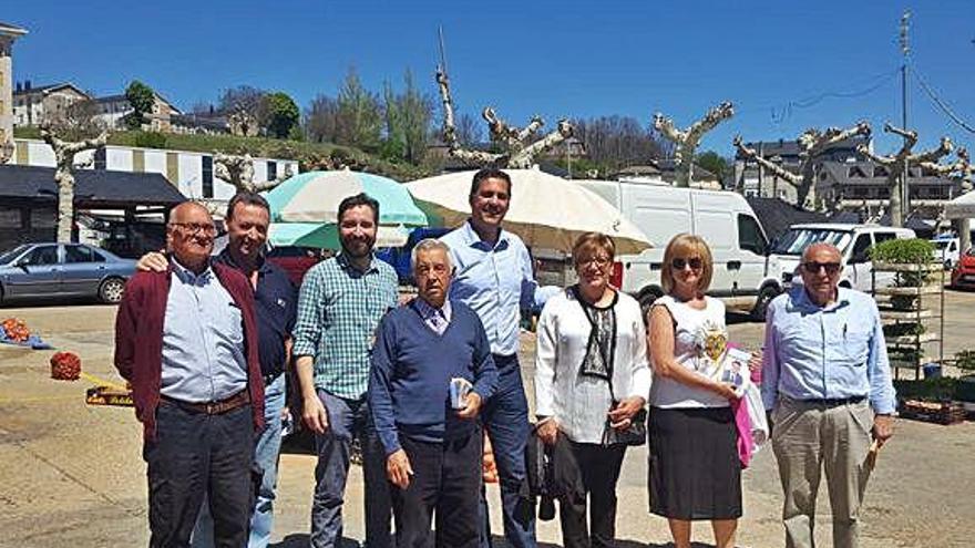 Candidatos del PP a las Cortes con aspirantes a alcaldías de la zona.