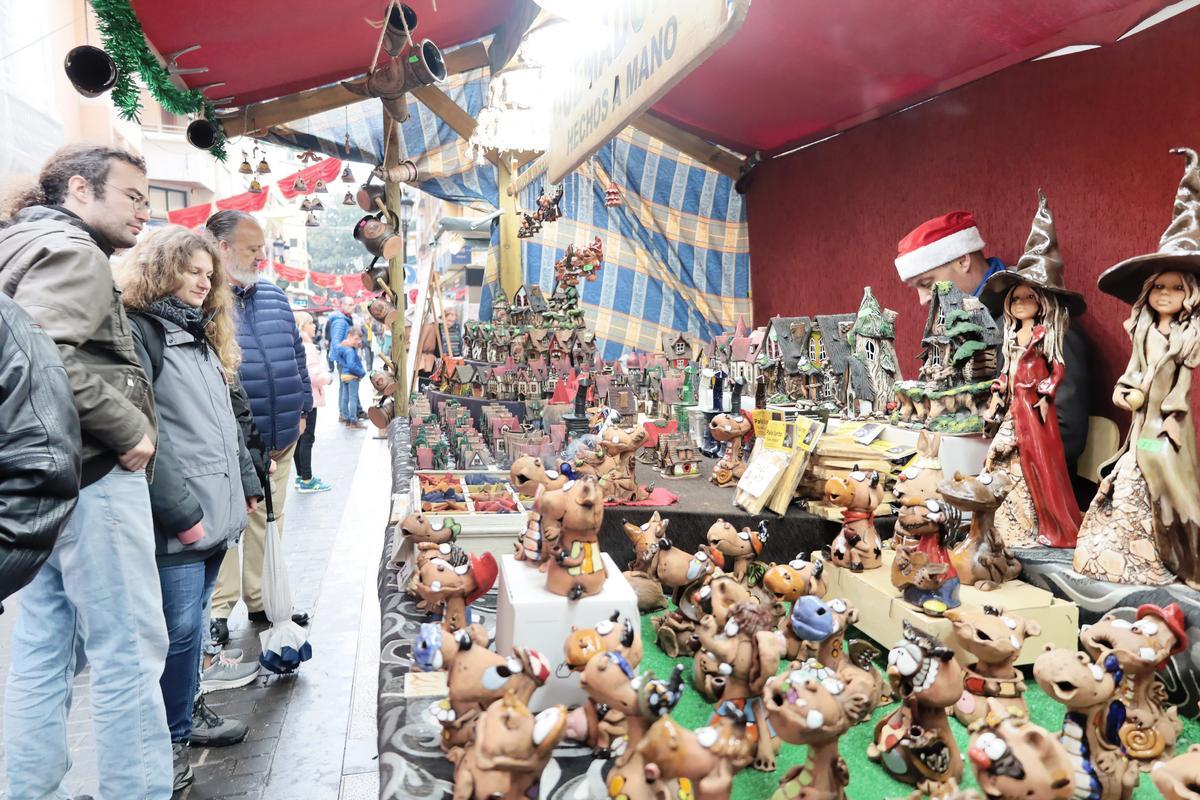 Una parada del mercado medieval de Castelló.