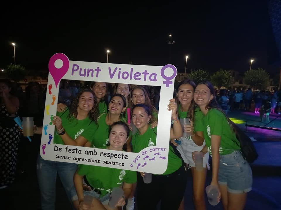 Punto Violeta en las fiestas de El Puig.