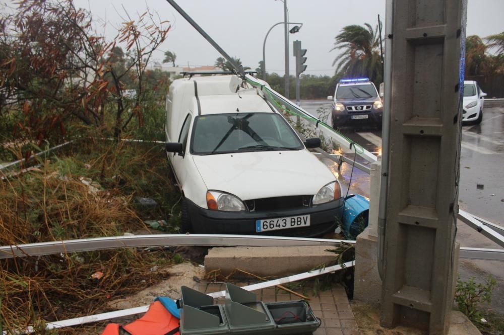 Efectos del tornado en Dénia