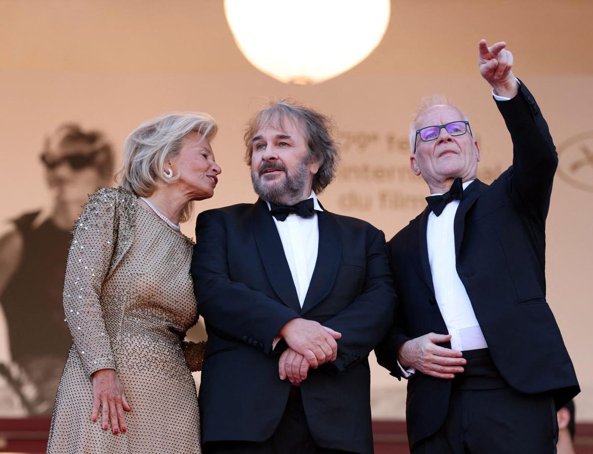 Cannes obre les portes i es regala un homenatge
