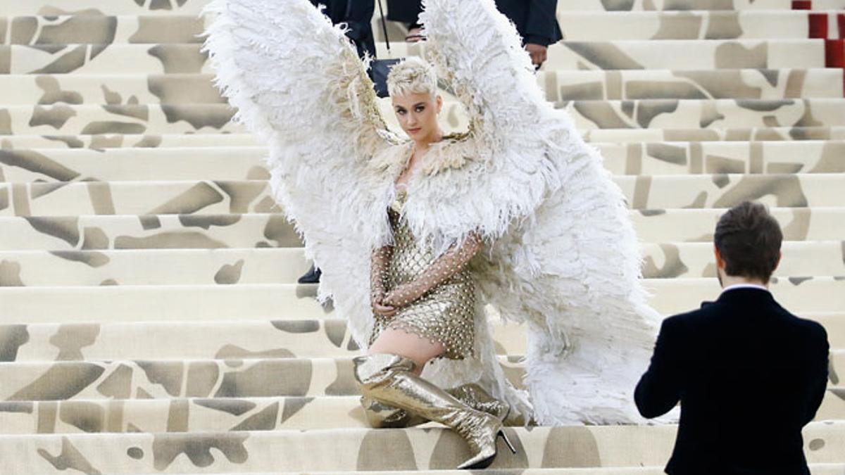 Katy Perry, un ángel en la gala MET 2018