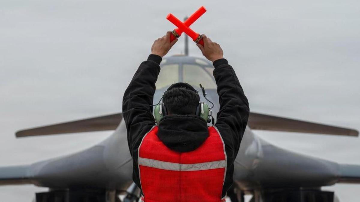 ESPAÑA ORIENTE PRÓXIMO | El cierre del espacio aéreo español a vuelos de guerra obliga a EEUU a gastar más tiempo y dinero en sus ataques a Irán