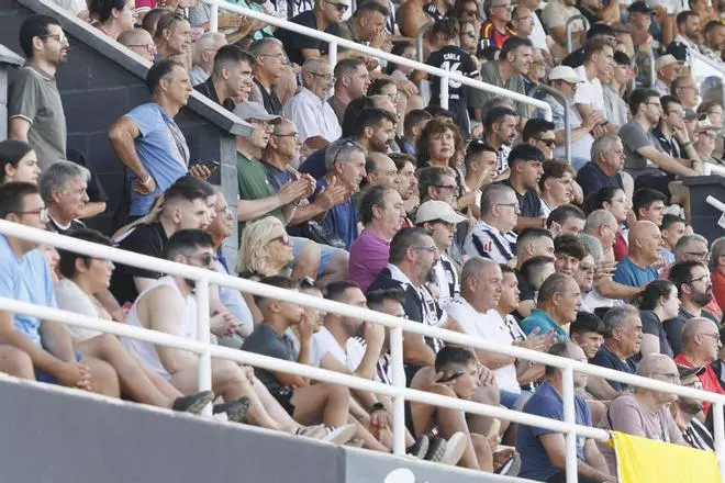 Las mejores imágenes del amistoso entre el FC Cartagena y el Johor