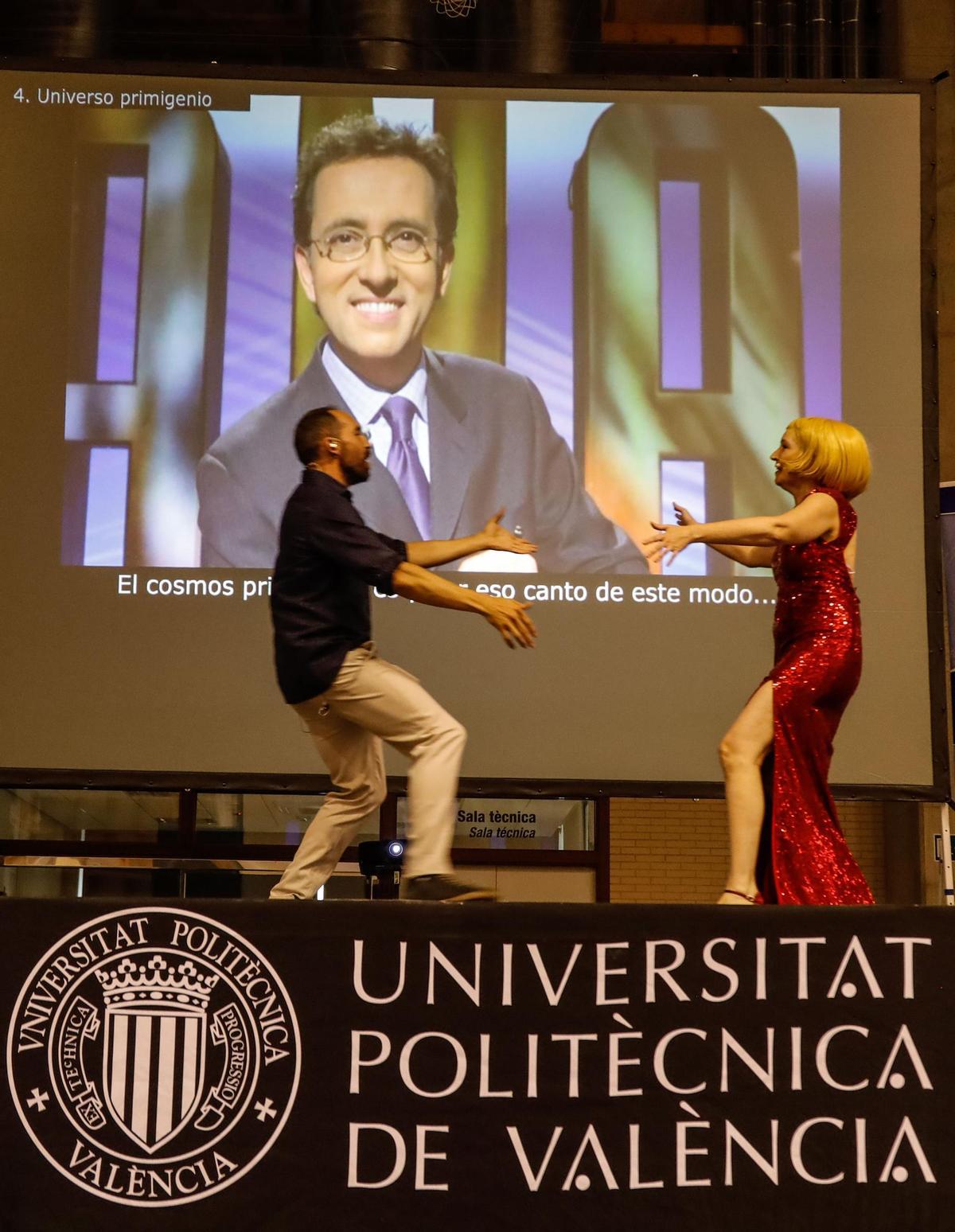 La ciencia con humor en Alcoy