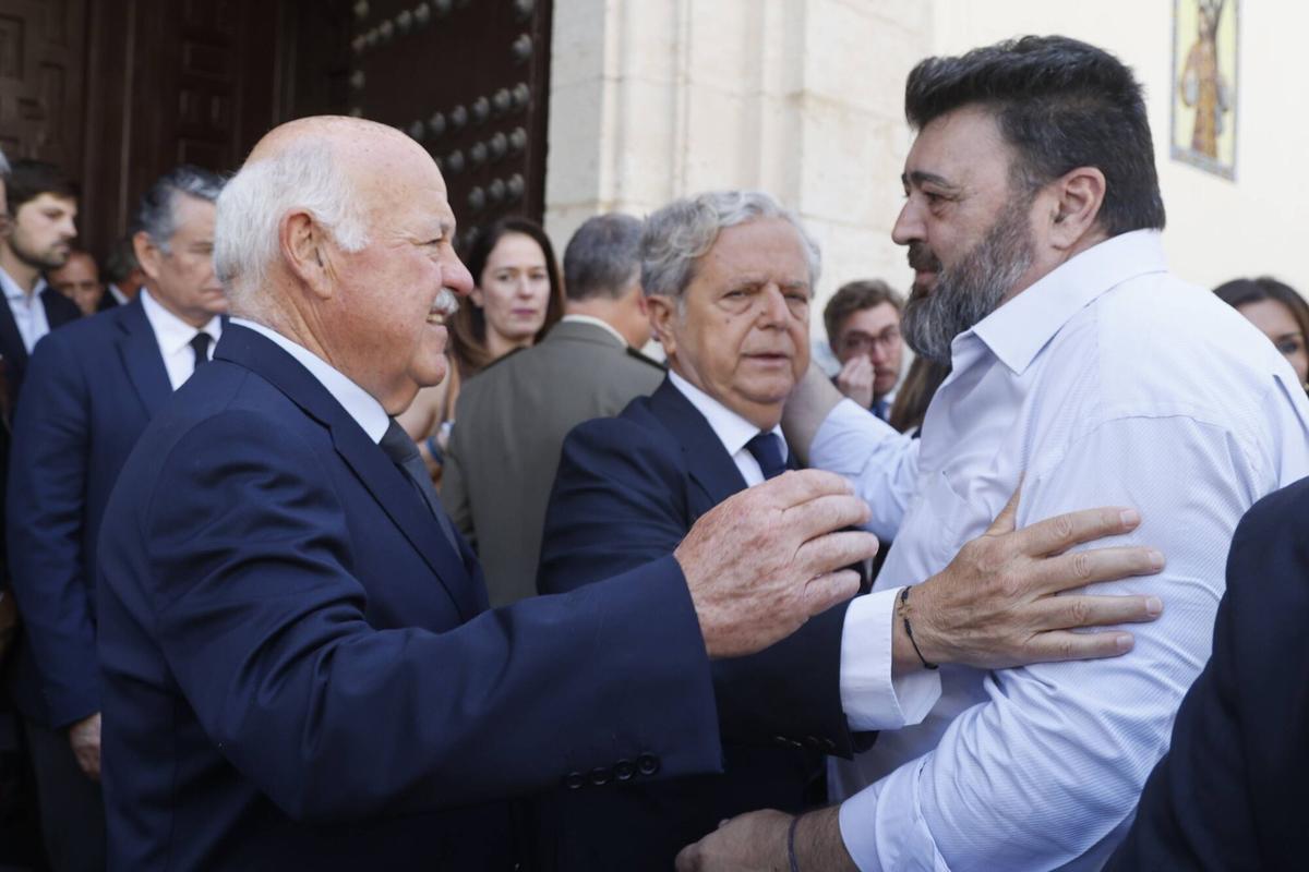 A.J.González Córdoba Funeral de José Carlos Gómez Villamandos Juanma Moreno José Maria Bellido Salvador Fuentes Antonio Repullo