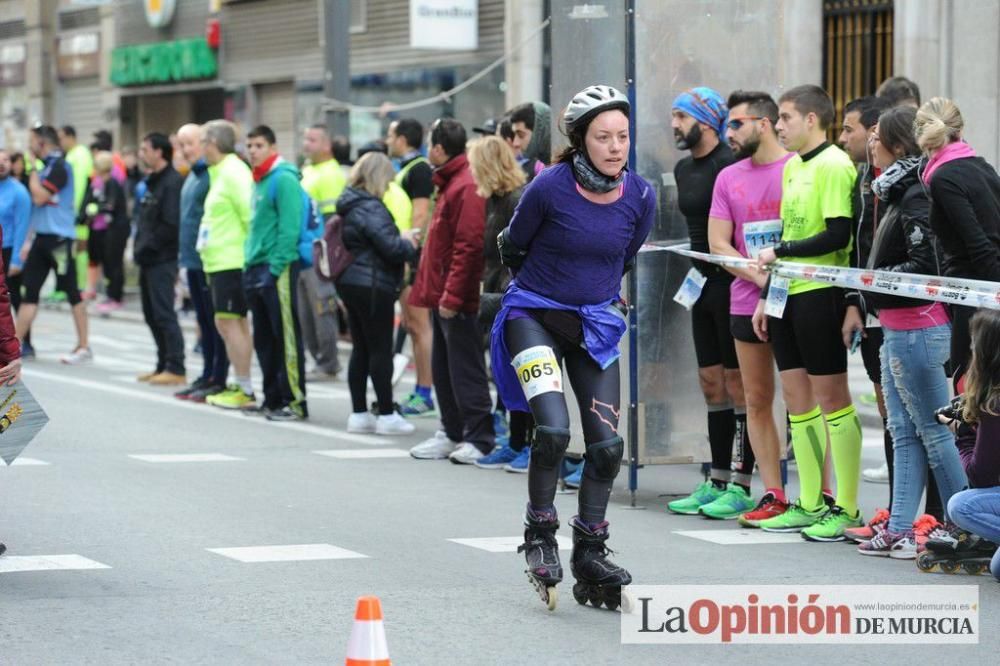 Murcia Maratón. Patinadores en carrera