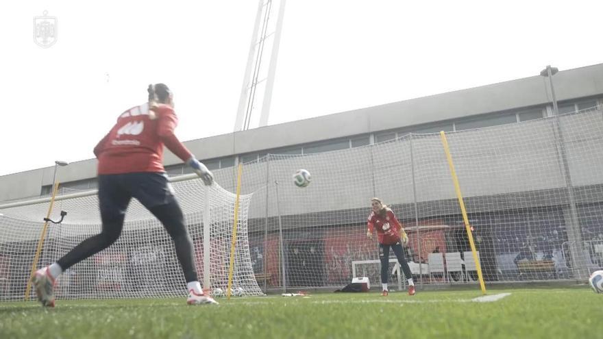 España vuelve a los entrenamientos, con la vista ya puesta en Ucrania