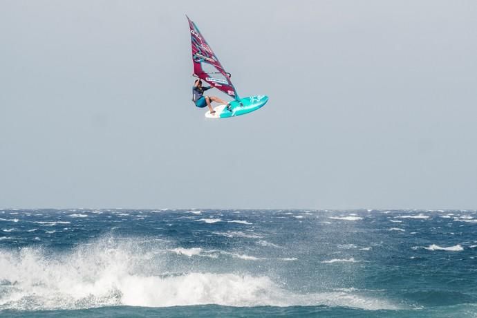 Daida Ruano y Philip Köster revalidan su título en el Gran Canaria Wind and Waves Festival