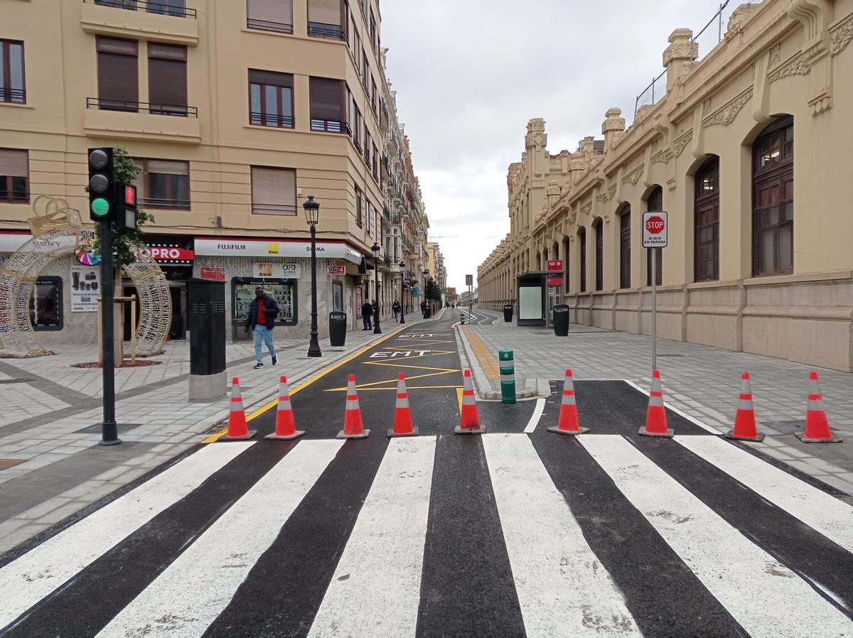 Calle Alicante lista para la apertura.