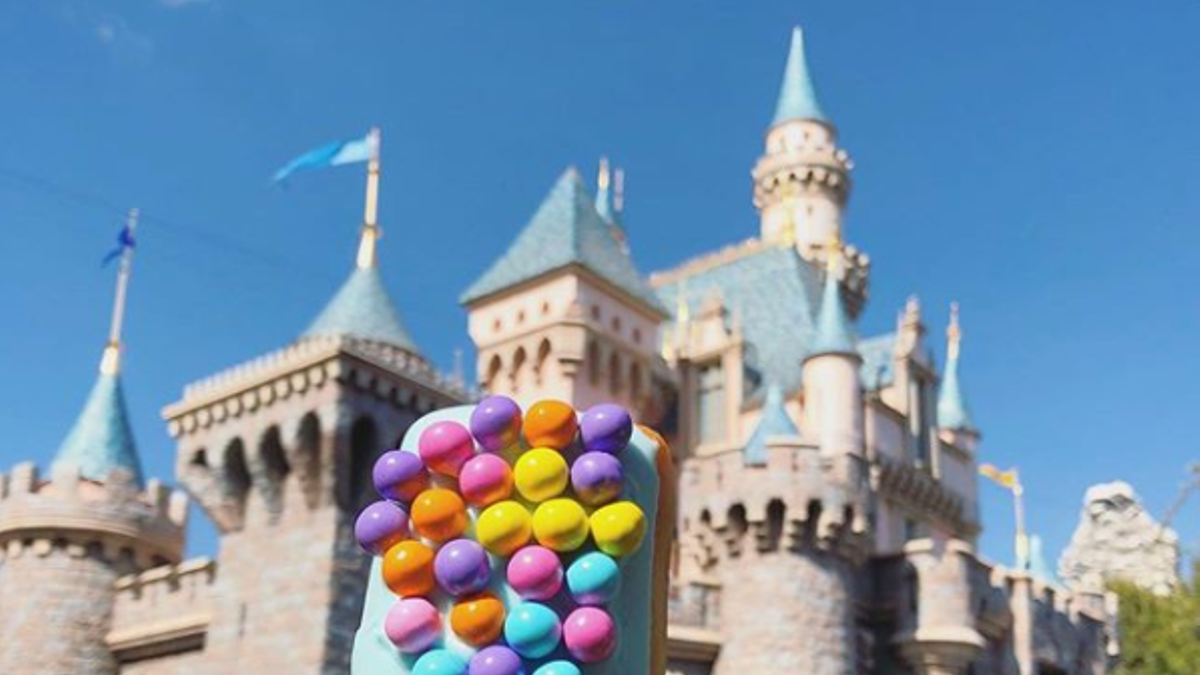 El donut de Up de Disneyland es bonito (y rico)