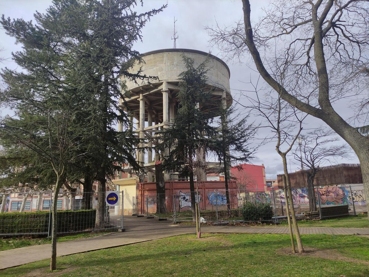 La renovación del depósito, otra de las actuaciones.