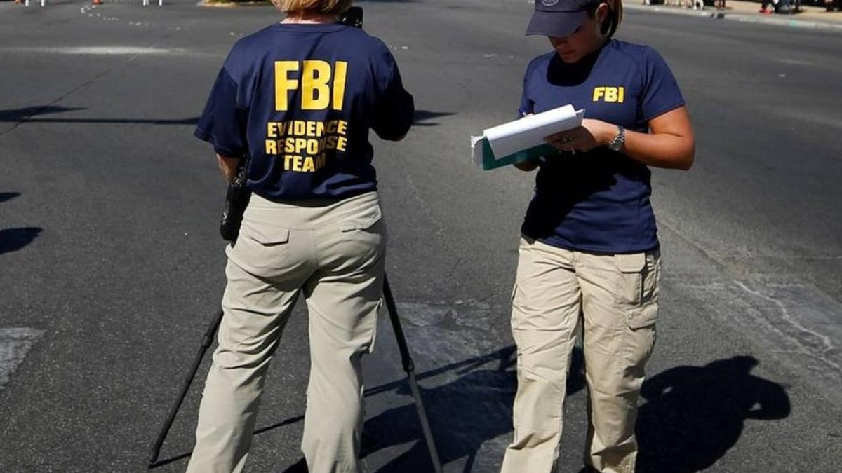 Agentes del FBI.