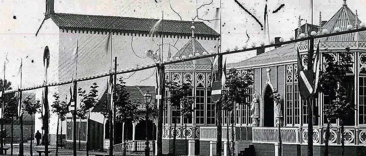 La capilla de Begoña y el pabellón de verano del Casino, en el paseo.