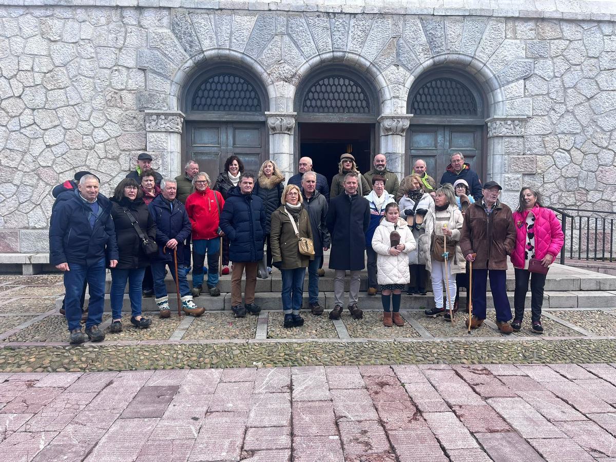 Ribadesella celebra una singular jornada de actividades en torno a les madreñes