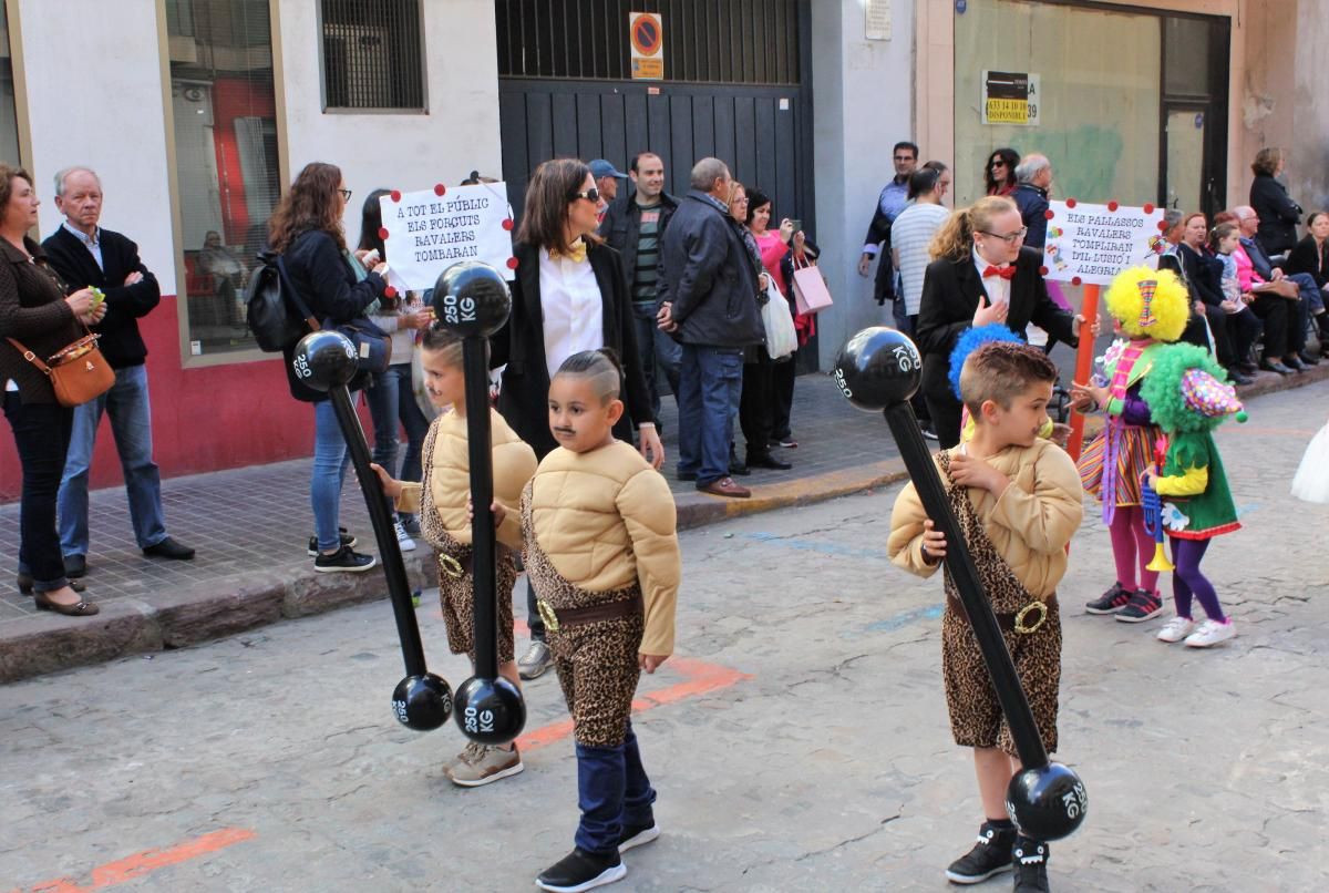 Cabalgata del Ninot Infantil en Burriana