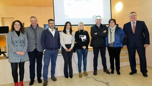 Mónica Fernández, José Ángel García, Paco Prieto, Isabel Barja, Diana López, Juan Luis Pérez, Rosana Suárez y Sergio Álvarez.