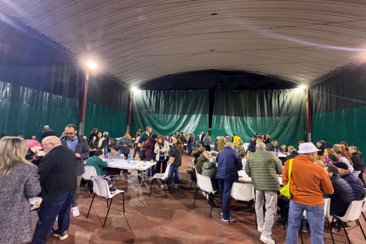 Ambiente de  fiesta en Solís.