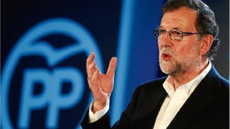 Rajoy manté l&#039;oferta d&#039;una gran coalició i  PSOE i Ciutadans la tornen a rebutjar