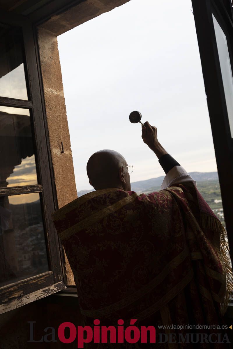 Bendición de la naturaleza con la Vera Cruz de Caravaca