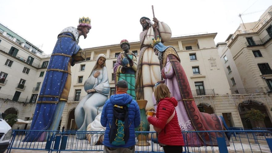 Retraso en la instalación del Belén Gigante por el derrumbe del Ayuntamiento de Alicante