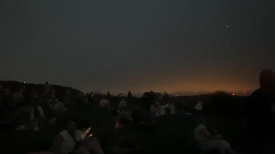 El monte de San Pedro de A Coruña, entre las nubes durante el eclipse: “Es la naturaleza, tienes que darle una oportunidad”