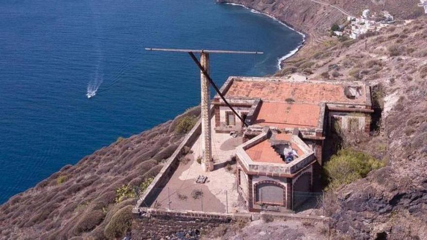 Muere un pescador en Tenerife tras caer al mar