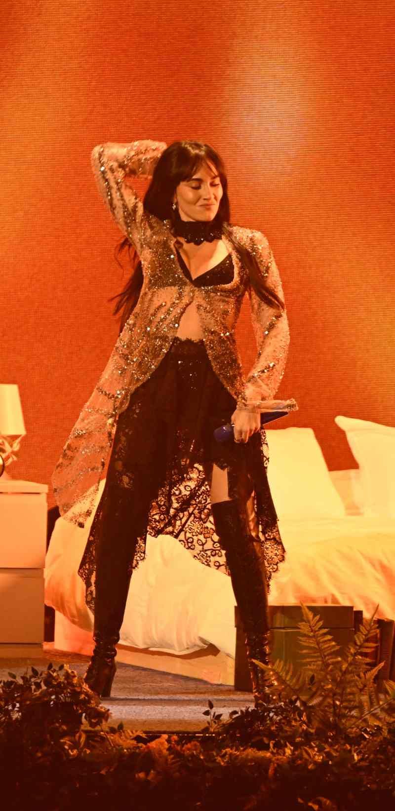 Aitana interpreta '6 de febrero' en los Latin Grammys