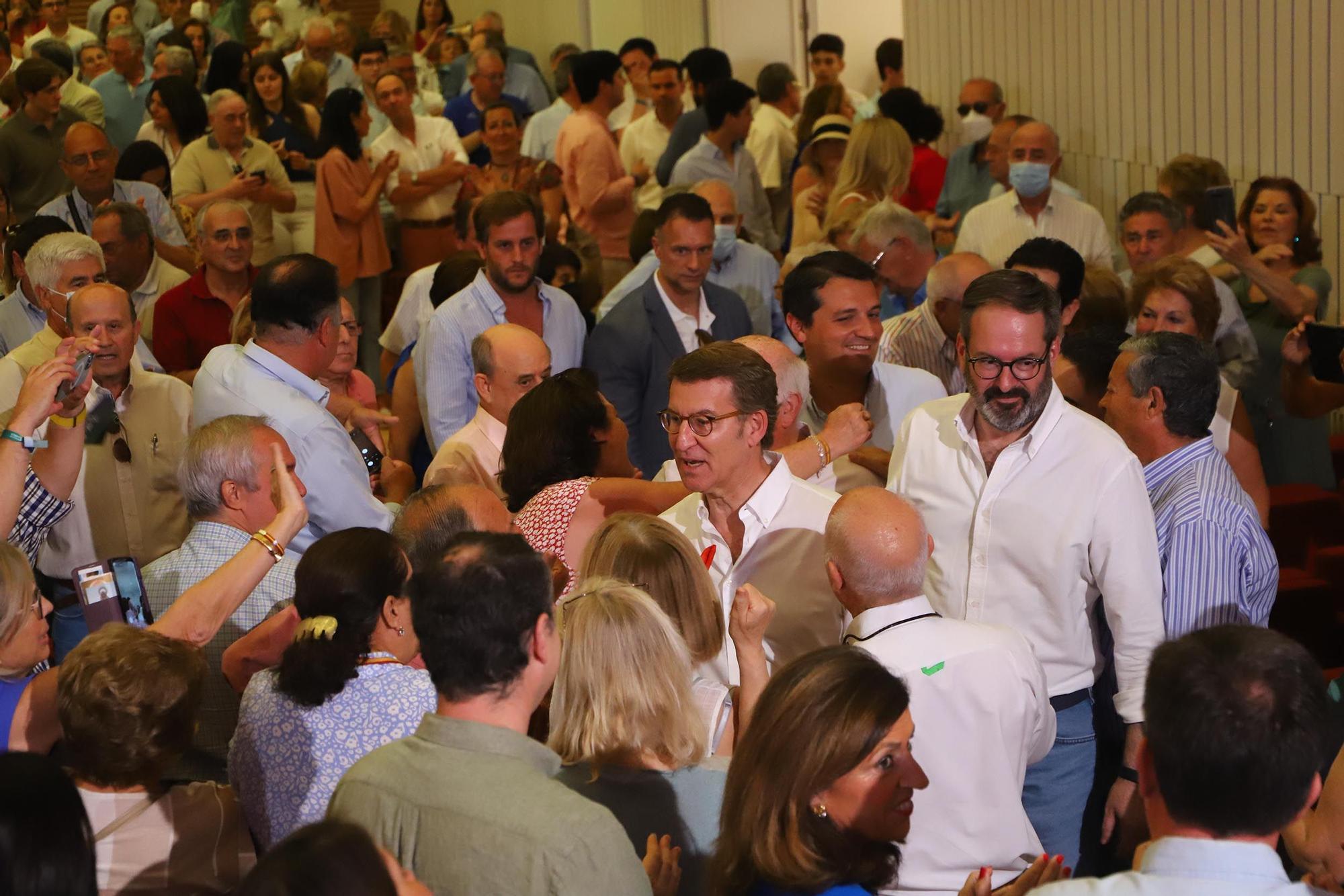 El presidente del Partido Popular, Núñez Feijóo, participa en Córdoba en un acto electoral del PP cordobés