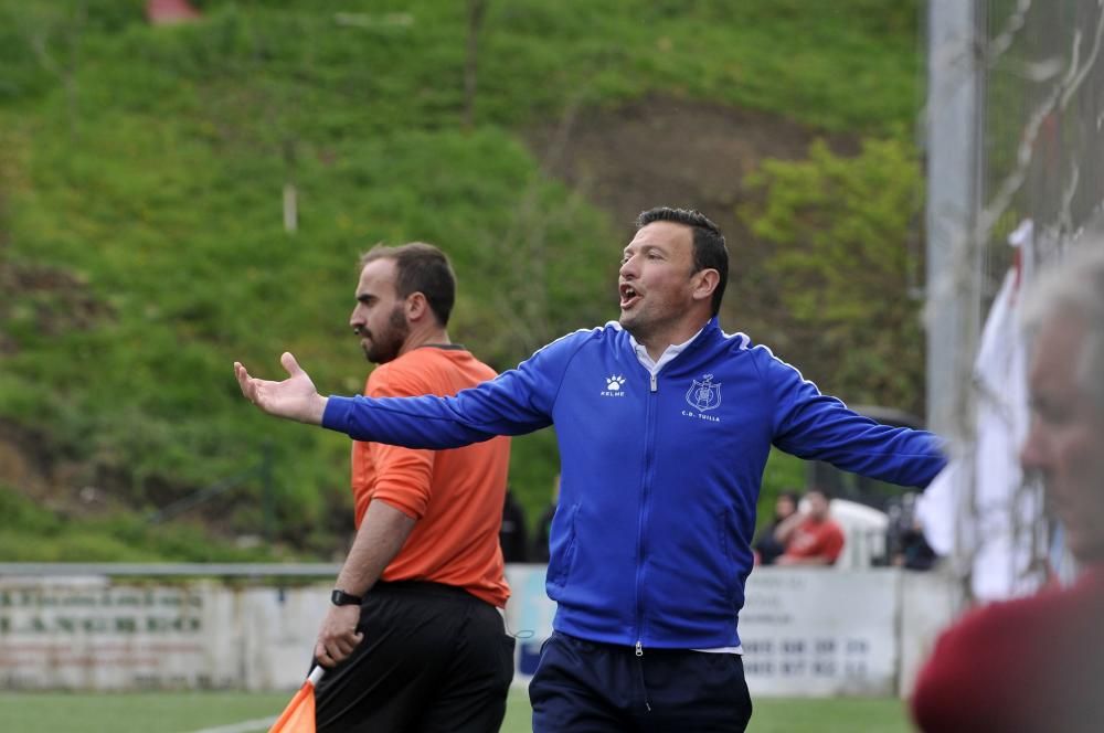 El partido entre el Tuilla y el Langreo, en imágenes