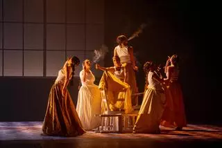 La historia olvidada de las cigarreras que lucharon por tus derechos: Rafaela Carrasco las resucita en Madrid a través del flamenco