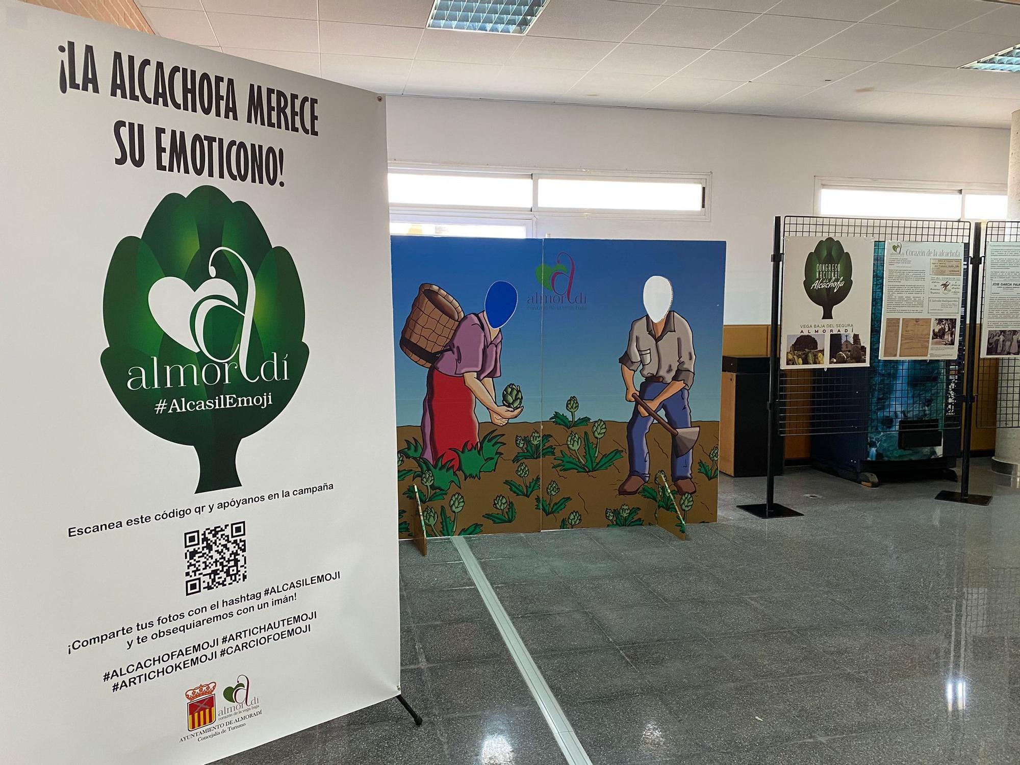 Exposición en Almoradí en homenaje a la alcachofa