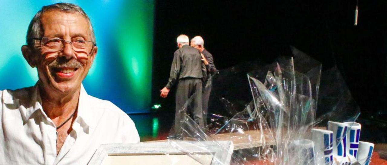 Carlos Puga, durante el homenaje. | // IÑAKI ABELLA