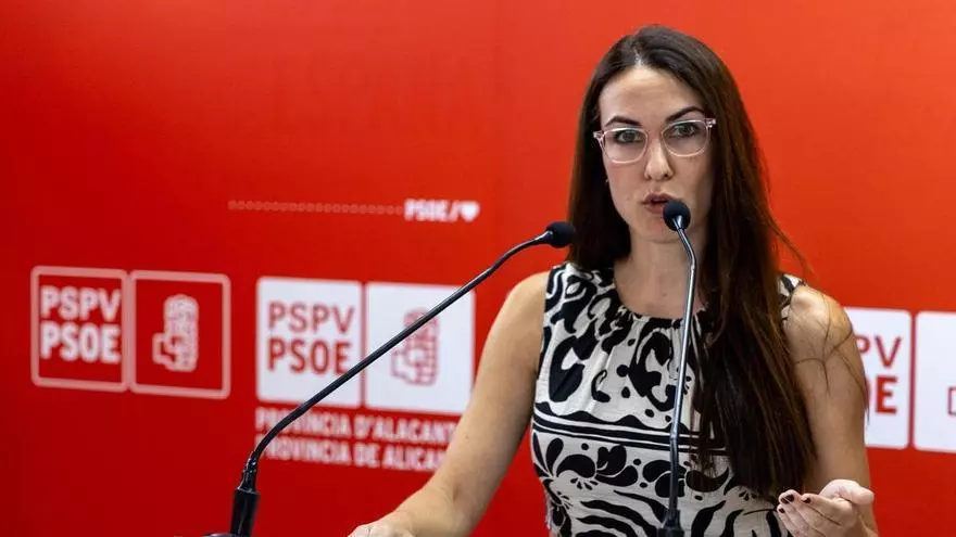 El PSOE de Torrevieja cuestiona el lenguaje empleado por el gobierno local para condenar el asesinato de la niña de tres años