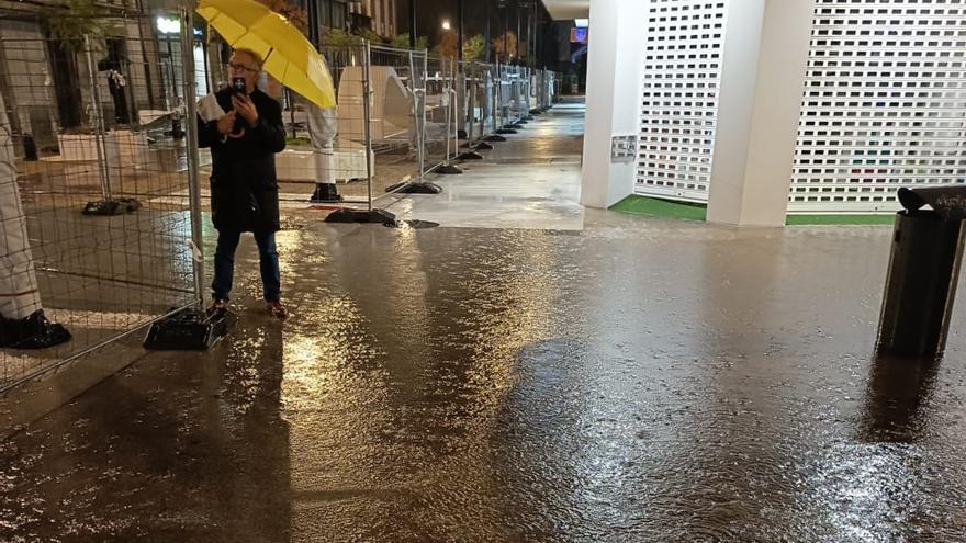 La pertinaz borrasca Claudia se despedirá de Galicia con tormentas y más avisos por lluvia