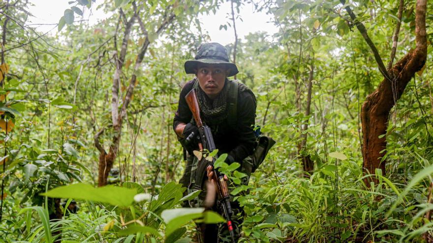 Imatge d'arxiu d'un membre de la resistència birmana