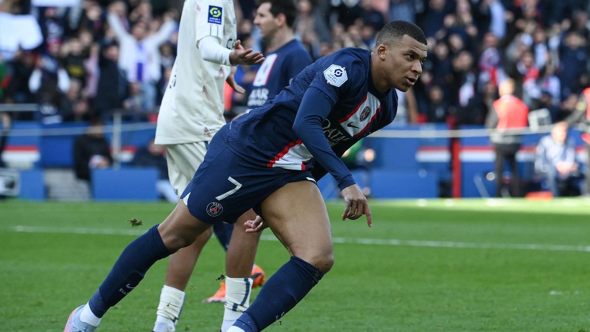 Mbappé marcó un doblete en la victoria del PSG ante el Lille (4-3)