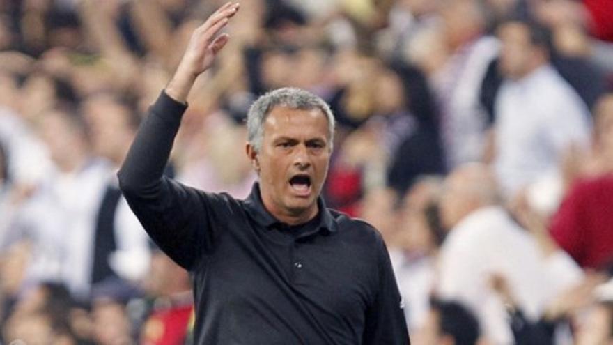 Mourinho: "No soy nadie para criticar a los que me pagan"