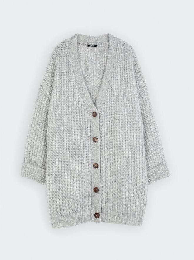 Chaqueta de Punto oversize, de Parfois (35,99 euros)