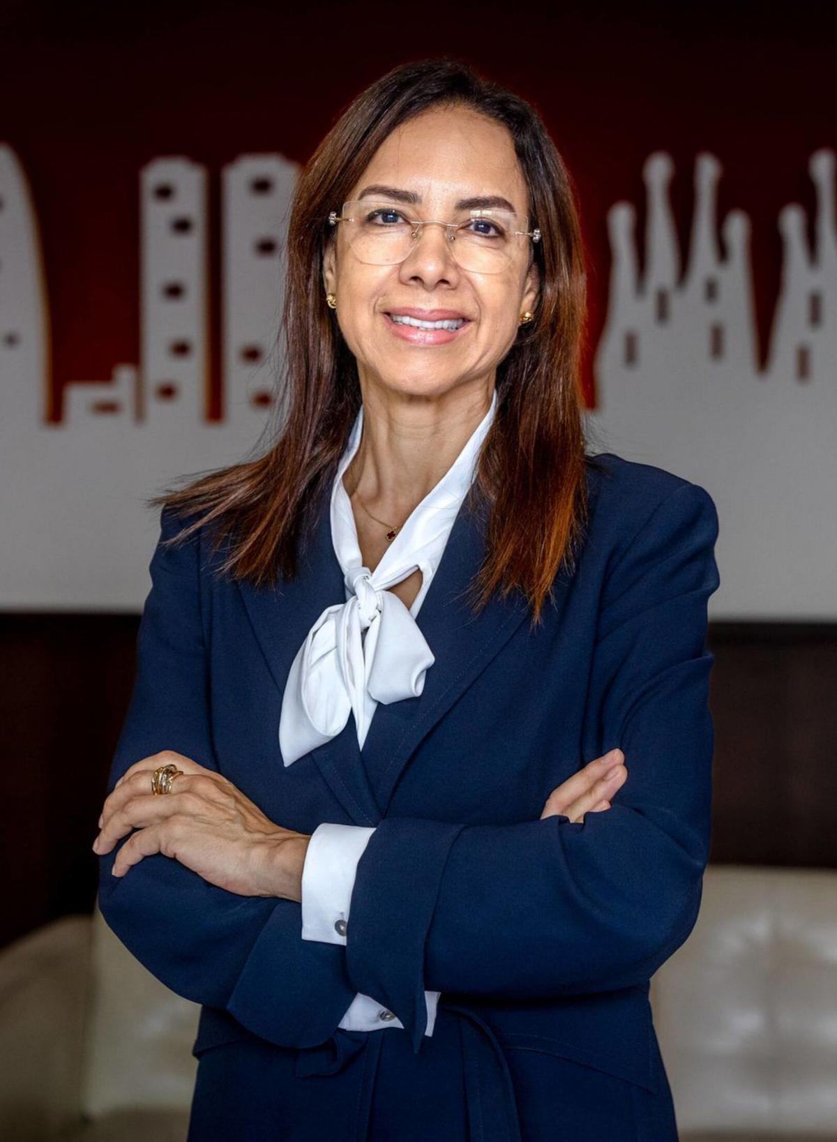 Aicha Elbasri, exportaveu de l’ONU a Darfur: "Gaza és el testimoni definitiu del final d’aquest ordre mundial" Aicha Elbasri, exportaveu de l’ONU a Darfur: "Gaza és el testimoni definitiu del final d’aquest ordre mundial"