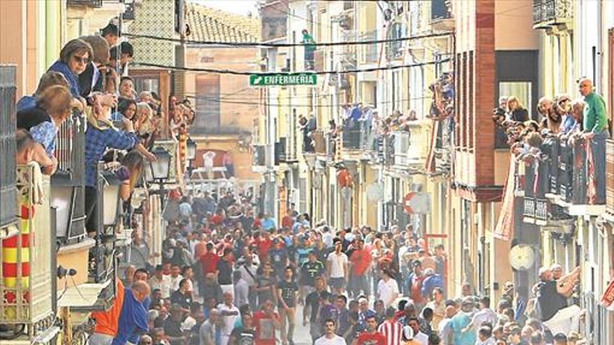 El ‘bou al carrer’ se marca el reto de programar 5.000 festejos este año