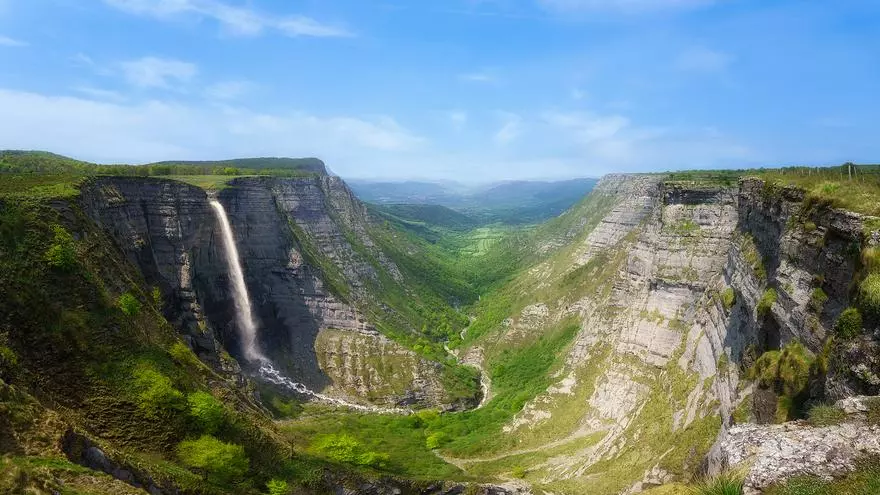 Parece un cañón de Islandia, pero esta fantasía de la naturaleza está en el norte de España