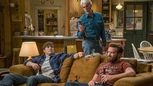 Ashton Kutcher, Sam Elliot y Danny Masterson, en la comedia de Netfix ’The Ranch’.