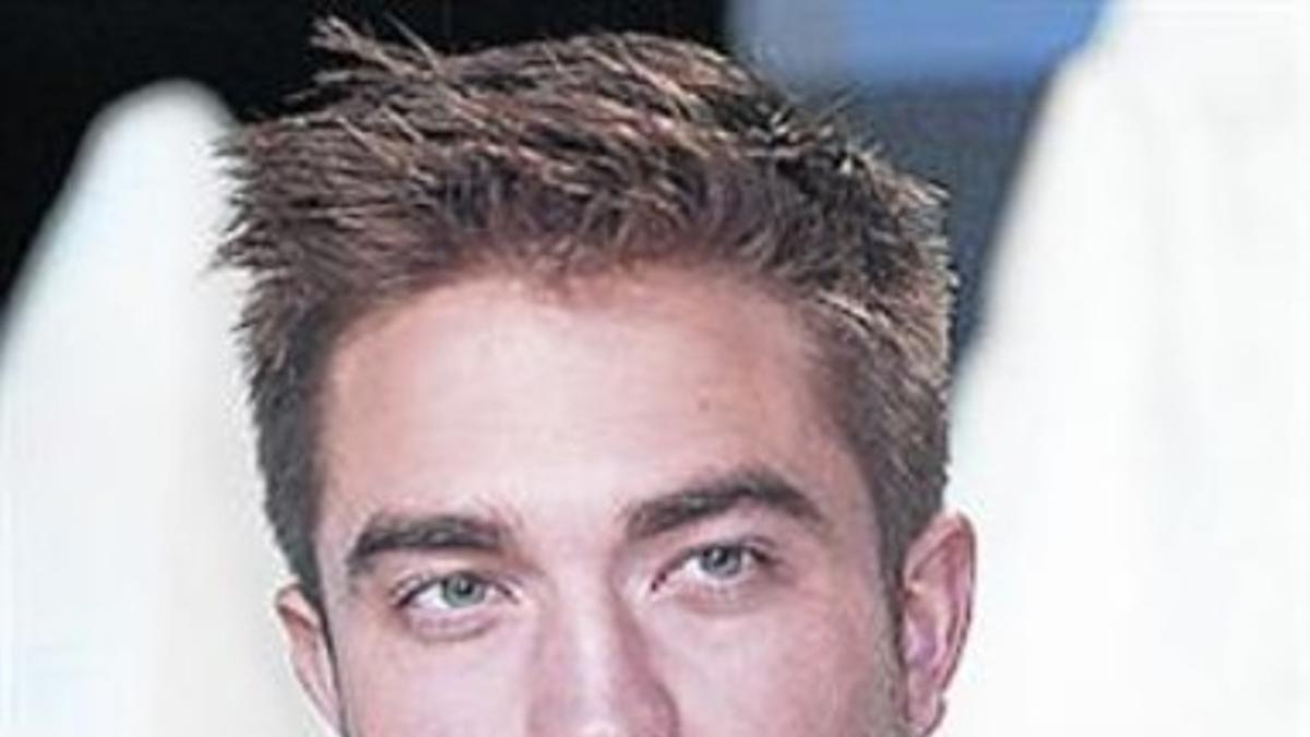 Pattinson se quiere casar  en un pub_MEDIA_1