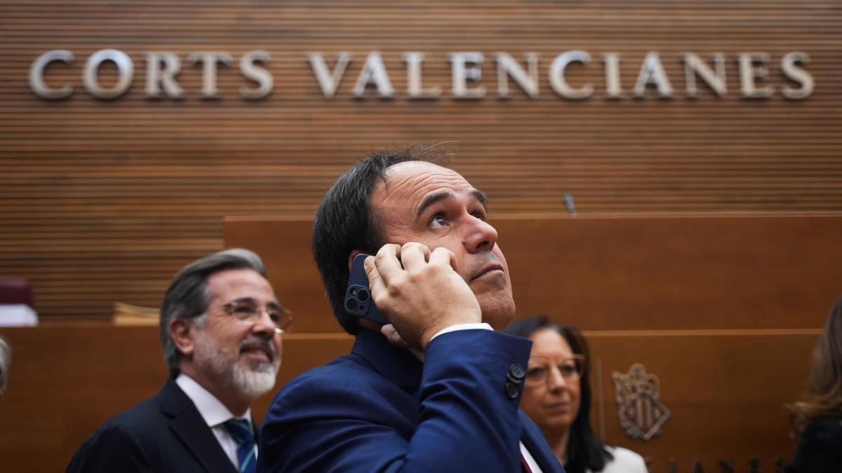 Pérez Llorca, ayer en las Corts.