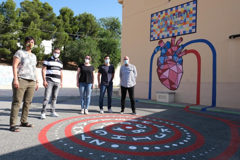 Murales interactivos en el colegio Miguel Servet de Elda